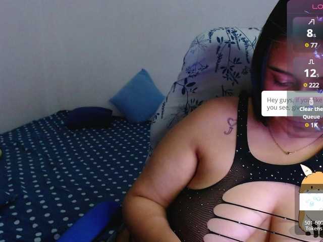Live sex webcam photo for Alyson- #290405698
