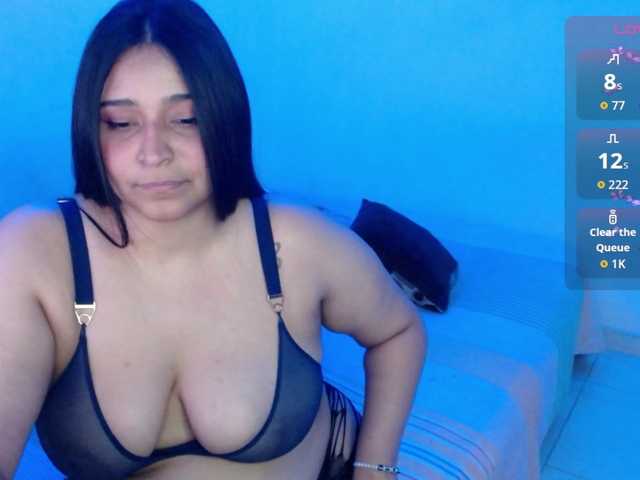 Live sex webcam photo for Alyson- #292367205