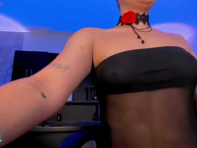 Live sex webcam photo for AlyssaDean #290367752