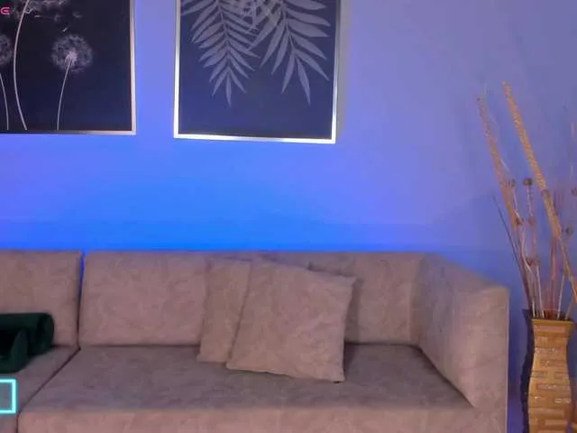 Live sex webcam photo for AlyssaDean #290461009