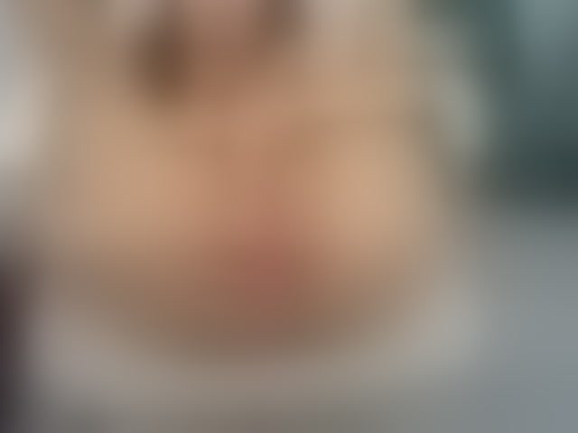 Live sex webcam photo for AlyssaElla #294301761