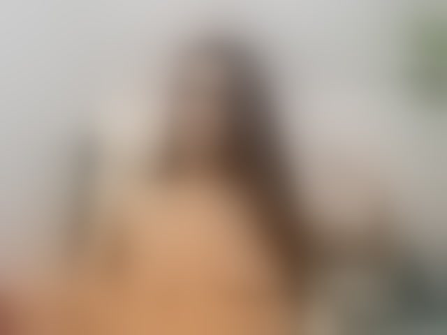 Live sex webcam photo for AlyssaElla