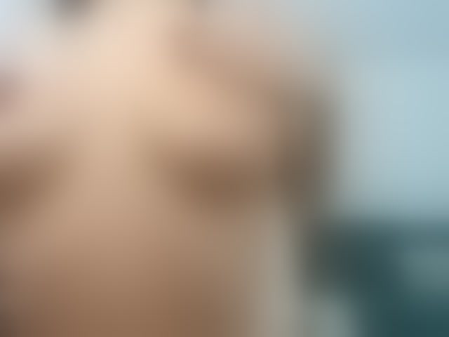 Live sex webcam photo for AlyssaElla #294322992