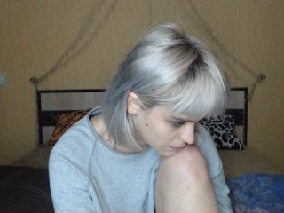 Live sex webcam photo for alyssalynn #121642263