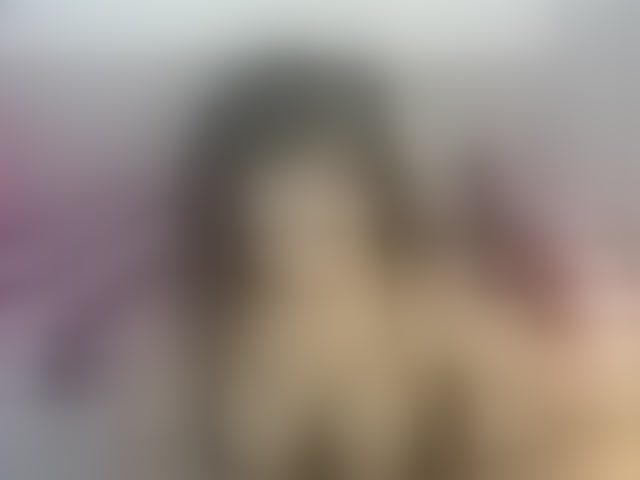 Live sex webcam photo for Alyssaaan #294214582
