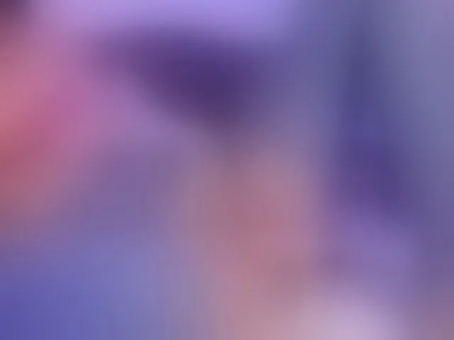 Live sex webcam photo for Alysson-18 #292549134