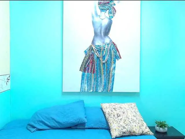 Live sex webcam photo for AmaiiaVega #290368897