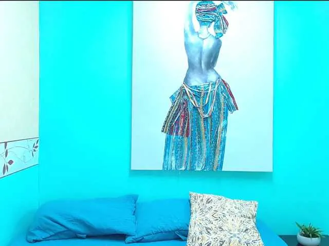 Live sex webcam photo for AmaiiaVega #290416058