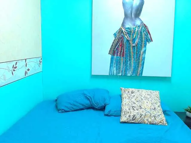 Live sex webcam photo for AmaiiaVega #290521753