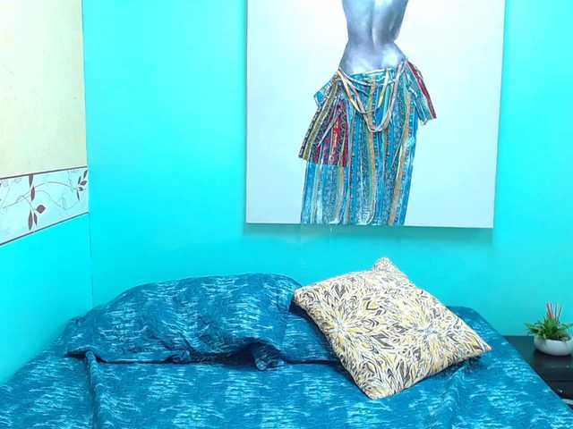 Live sex webcam photo for AmaiiaVega #290615519