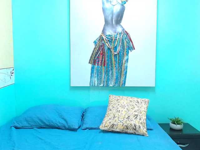 Live sex webcam photo for AmaiiaVega #290773469