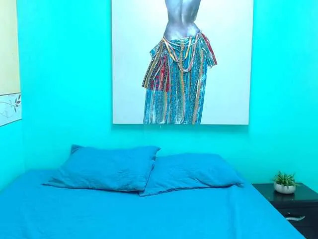 Live sex webcam photo for AmaiiaVega #291200176