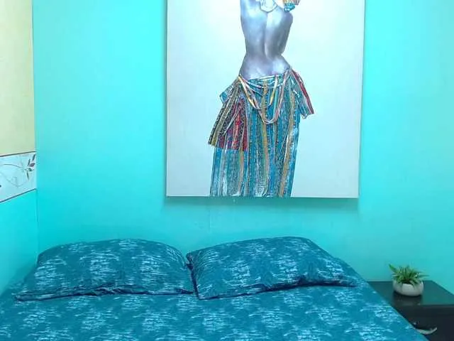 Live sex webcam photo for AmaiiaVega #291326340