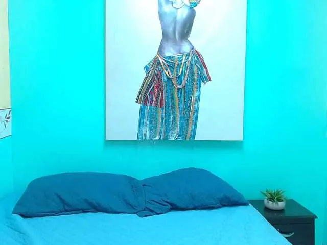 Live sex webcam photo for AmaiiaVega #291340388