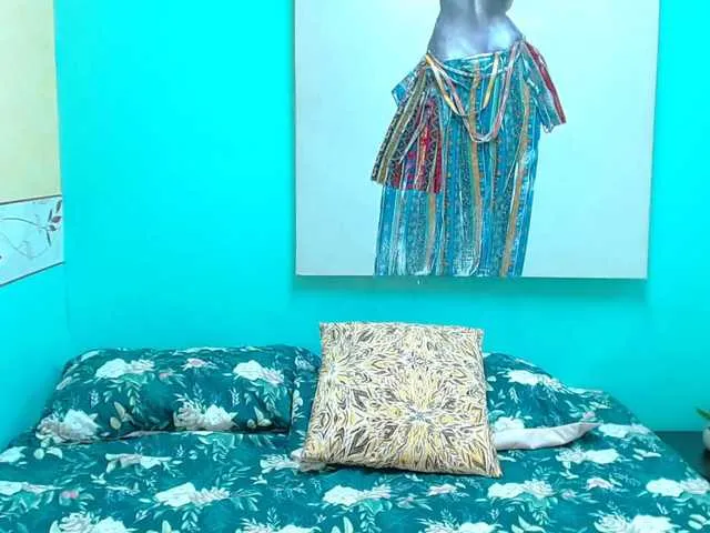 Live sex webcam photo for AmaiiaVega #291400293