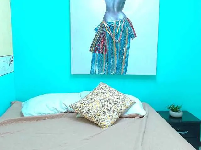 Live sex webcam photo for AmaiiaVega #291419057