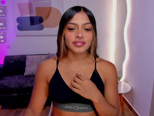 Live sex webcam photo for AmandaConner #290795630