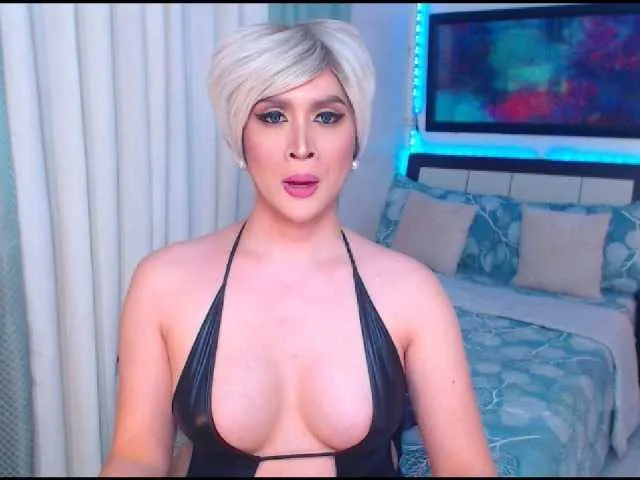 Live sex webcam photo for AmandaFoxx #292998700