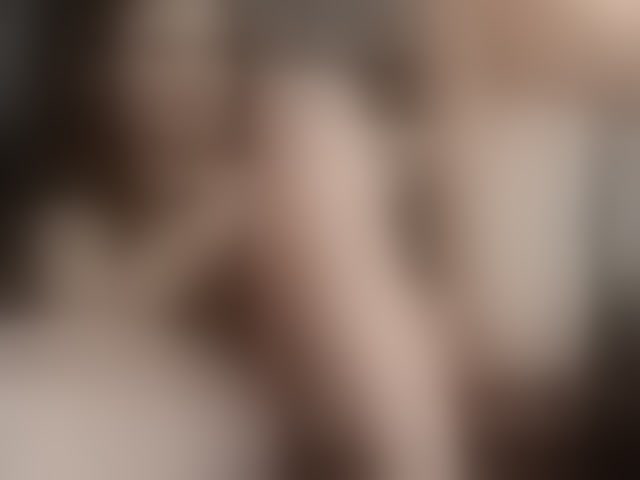 Live sex webcam photo for AmandaKali #294085399