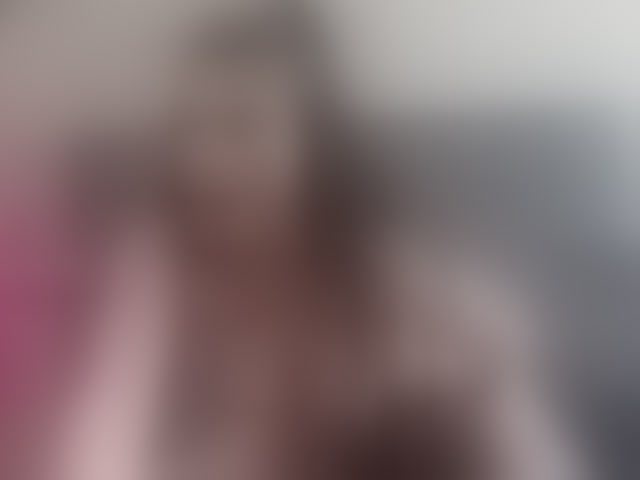 Live sex webcam photo for AmandaKali #294243165