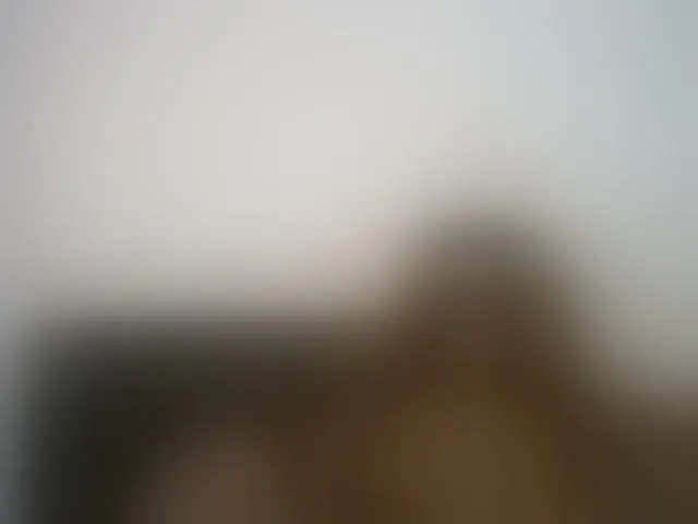 Live sex webcam photo for Amara-Rose1 #294006037