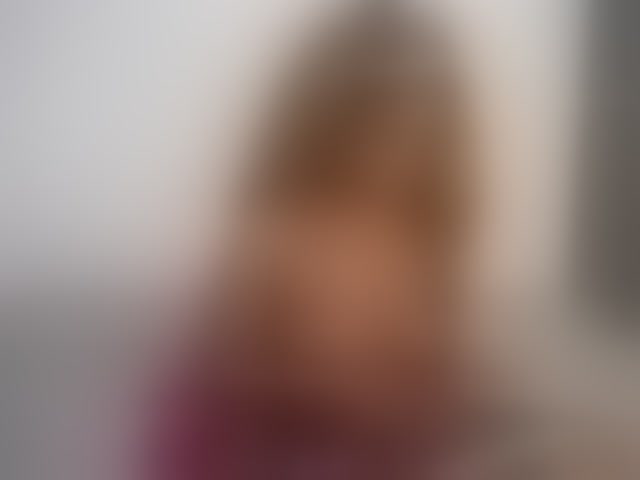 Live sex webcam photo for Amara-Rose1 #294154155