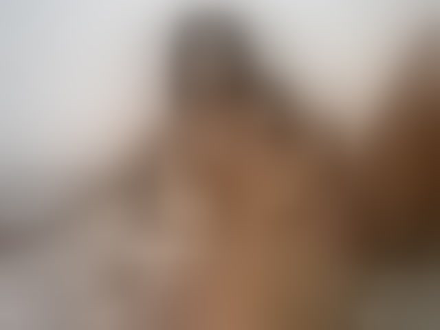 Live sex webcam photo for Amara-Rose1 #294291698