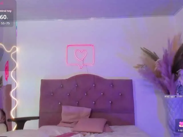 Live sex webcam photo for Amara-tay #291969939