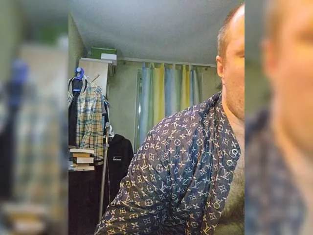 Live sex webcam photo for Amareal #291032676