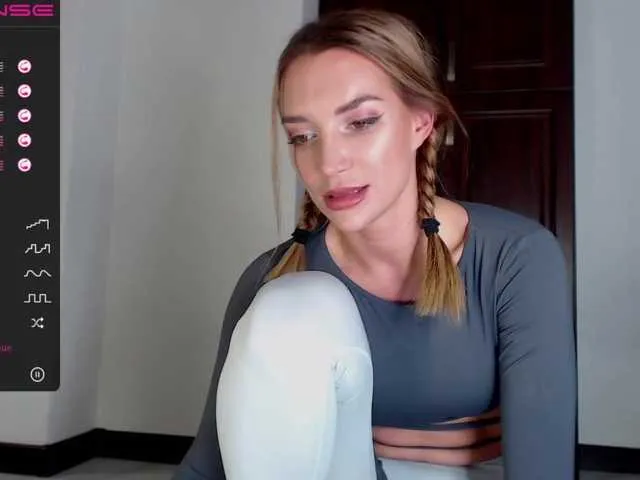 Live sex webcam photo for Amarulla #272095082