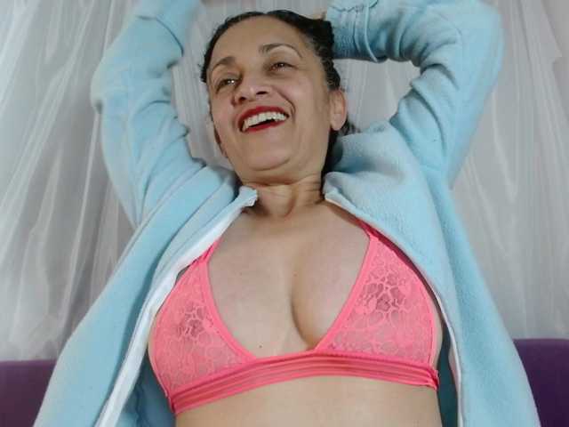 Live sex webcam photo for Amatista1 #291446305