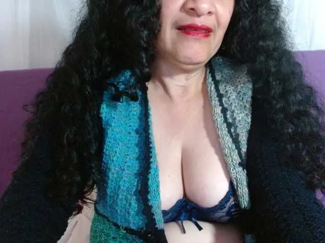 Live sex webcam photo for Amatista1 #291615226