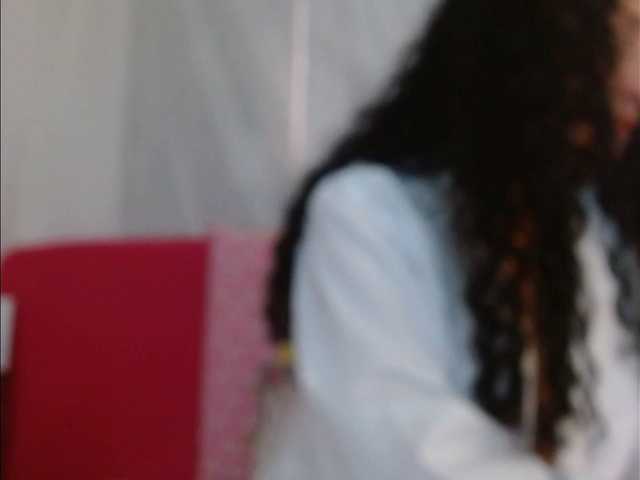 Live sex webcam photo for Amatista1 #291866092