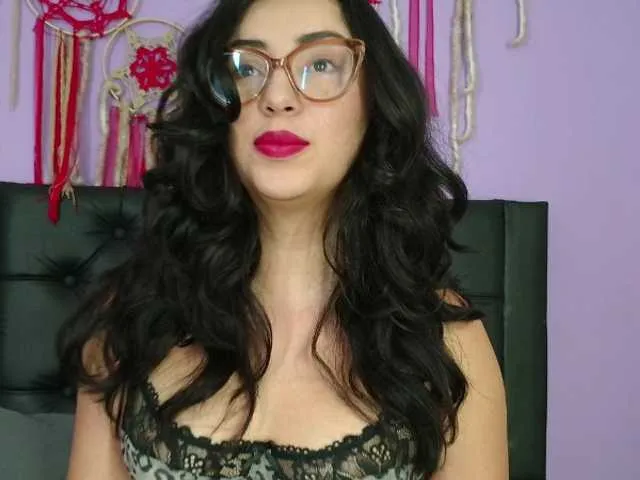 Live sex webcam photo for AmatistaMk #290945375