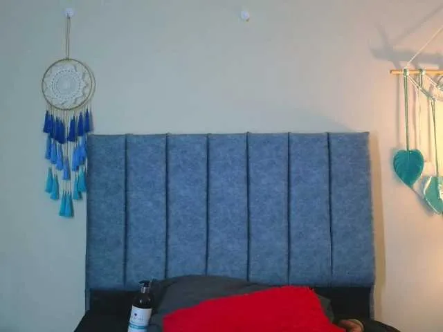 Live sex webcam photo for AmatistaMk #292340514