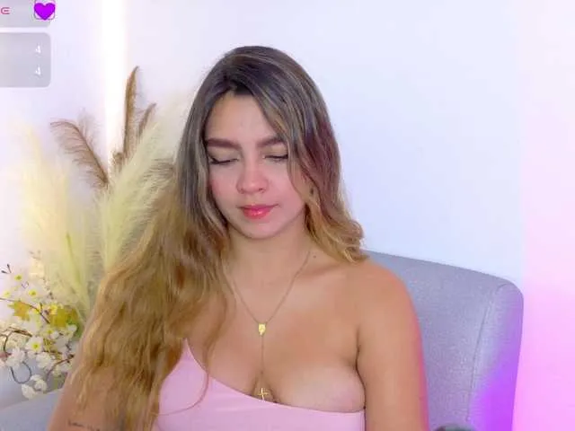 Live sex webcam photo for Ambar-Carter #293720598