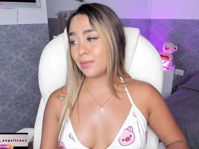 Live sex webcam photo for Ambar-Stones1 #291414538