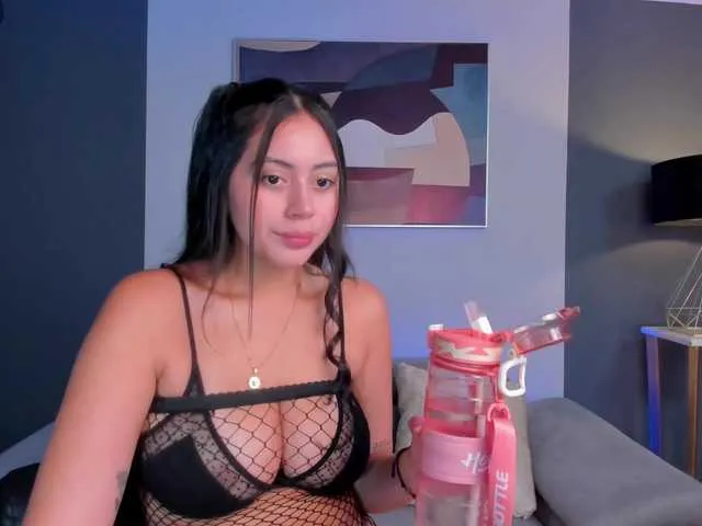 Live sex webcam photo for AmbarJames #291097147