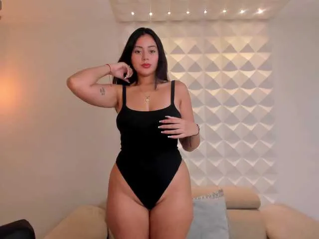 Live sex webcam photo for AmbarJames #291152218