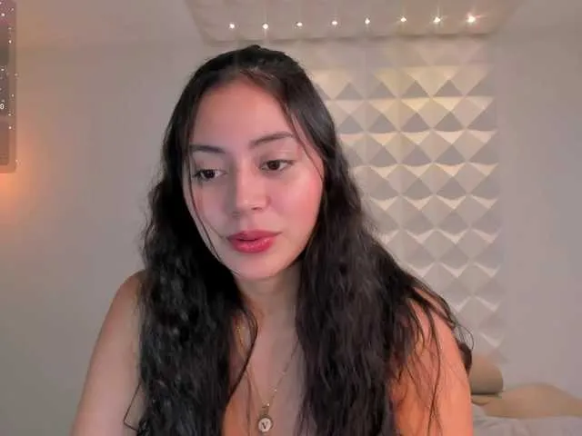 Live sex webcam photo for AmbarJames #291159819