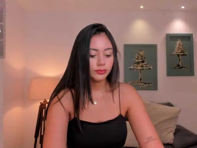 Live sex webcam photo for AmbarJames #291178609