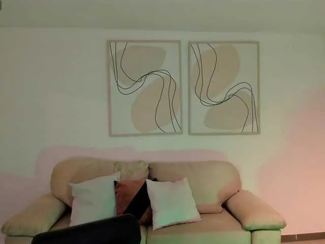 Live sex webcam photo for AmbarJames #291338587