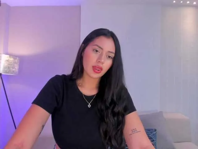 Live sex webcam photo for AmbarJames #291365087