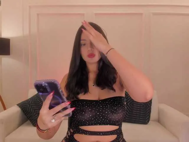 Live sex webcam photo for AmbarJames #291587935