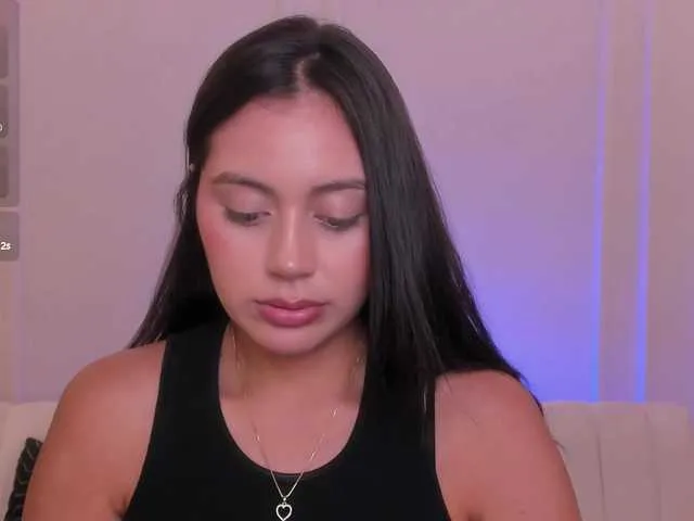 Live sex webcam photo for AmbarJames #291603724