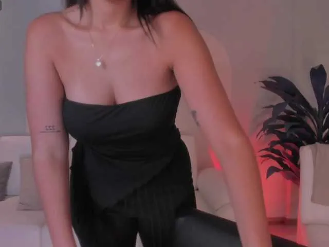 Live sex webcam photo for AmbarJames #291706794