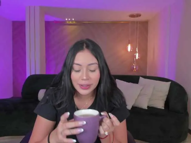 Live sex webcam photo for AmbarJames #291830546