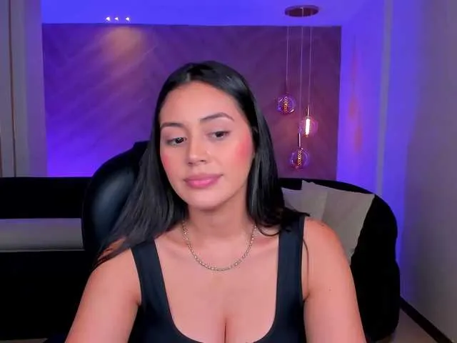 Live sex webcam photo for AmbarJames #292409711