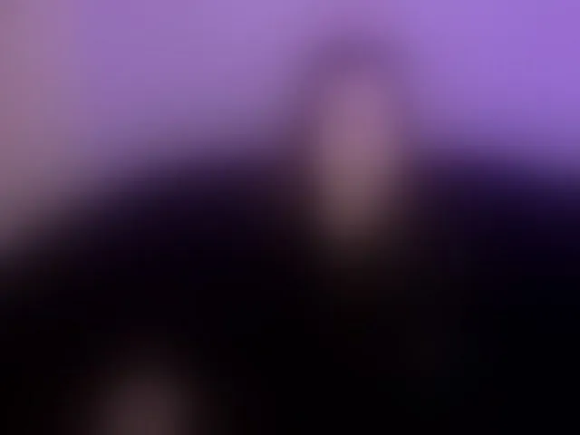 Live sex webcam photo for AmbarJames #292664531