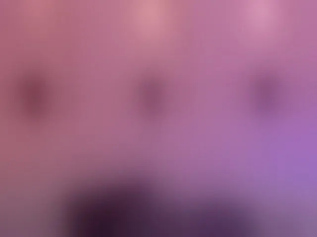 Live sex webcam photo for AmbarJames #293037777